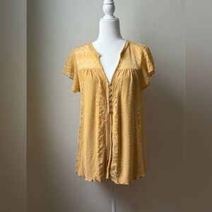 Gimmicks by BKE Boho Lace Babydoll Top Flowy Mustard Womens M
